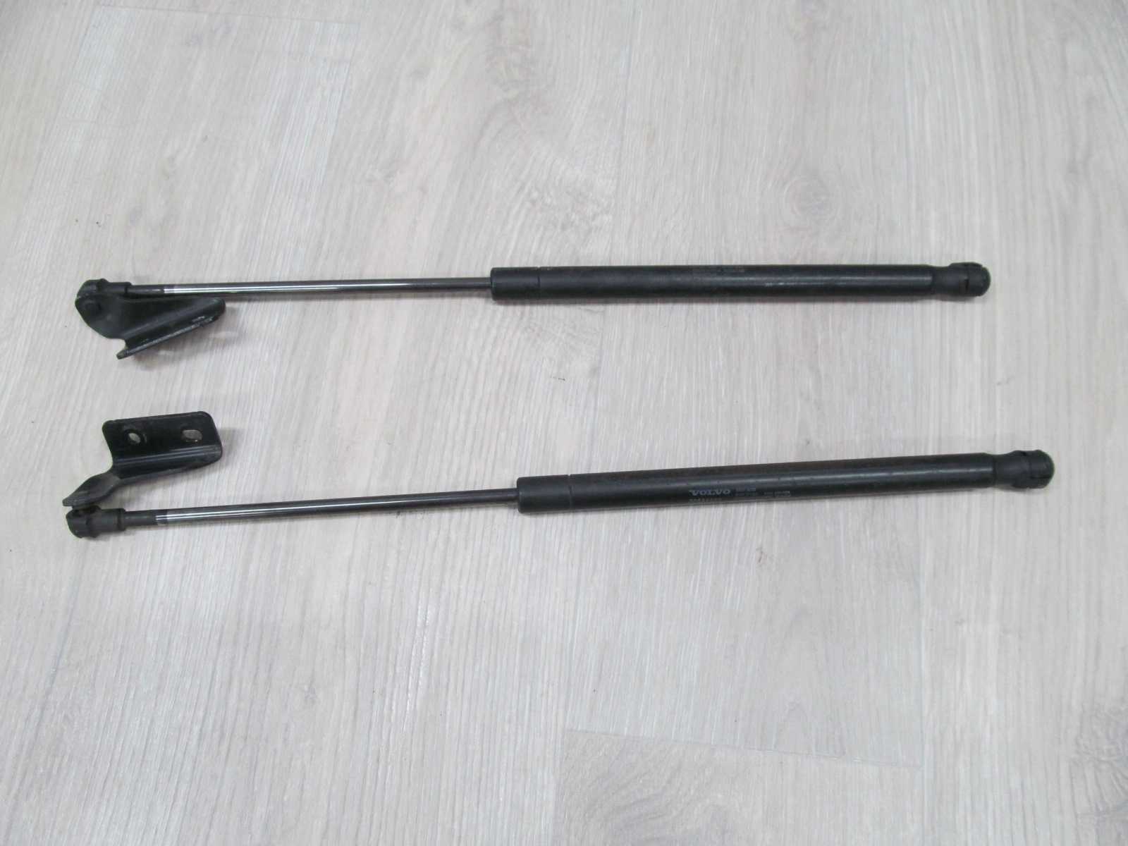 VOLVO XC90 SILOWNIK TELESKOP KLAPY BAGAZNIKA 30634580 02-07