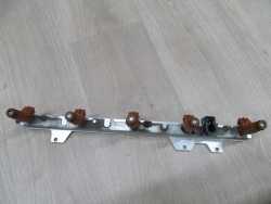 VOLVO XC90 2.5T WTRYSK WTRYKIWACZ PALIWA 0280155831 02-14