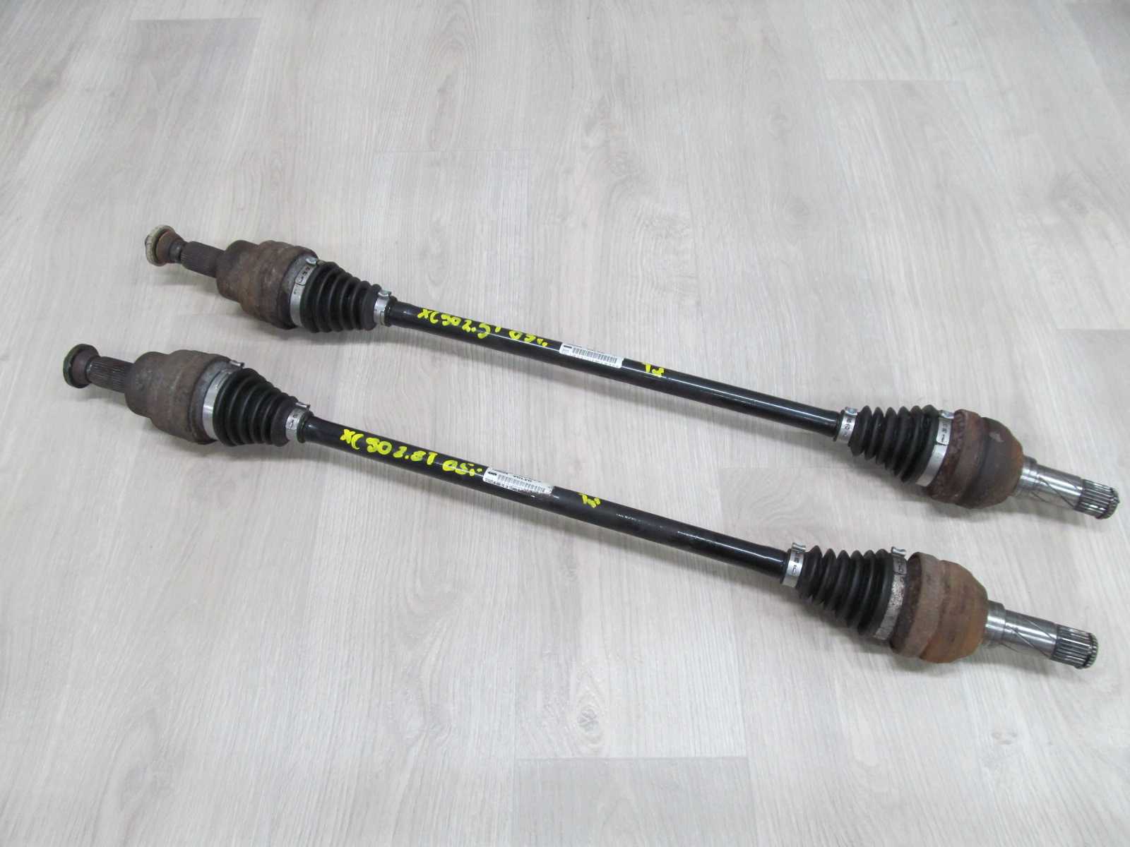 VOLVO XC90 02-14 POLOS POLOSKA TYL TYLNA 30759249