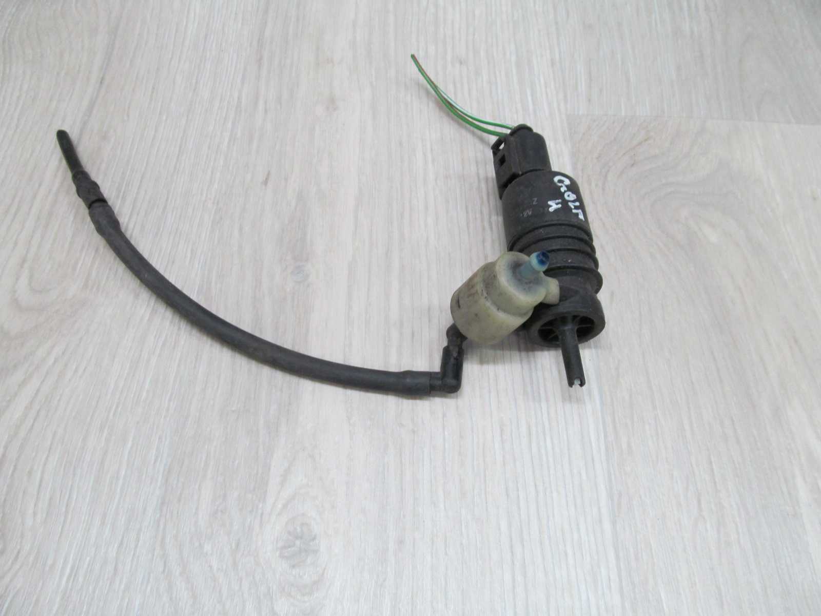 VW GOLF IV PASSAT SKODA POMPKA SPRYSKIWACZY 98-06