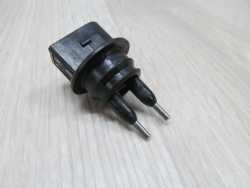 VW SEAT SKODA CZUJNIK ZBIORNIKA SPRYSKIWACZY 7M0919376 98-06
