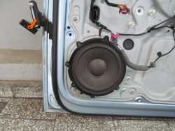 VW TOURAN 03-10 DRZWI PRZOD PRAWE