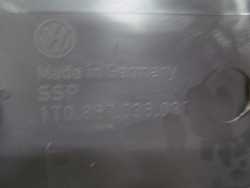 VW TOURAN 03-10 TAPICERKA BOCZEK BAGAZNIKA PRAWY