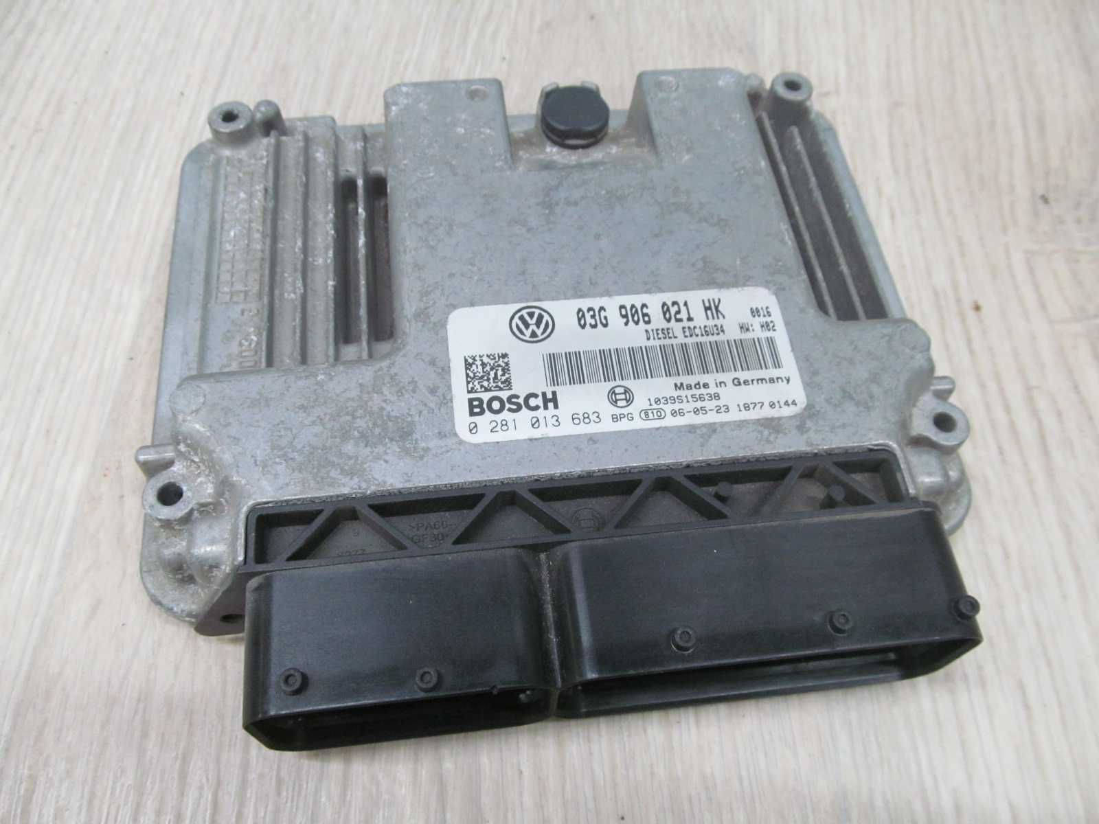 VW TOURAN GOLF 1.9 KOMPUTER STEROWNIK 03G906021HK 0281013683