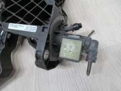 VW TOURAN CADDY PEDAL SPRZEGLA WYSPRZEGLIK CZUJNIK 1T1721059BH 1K0927810D