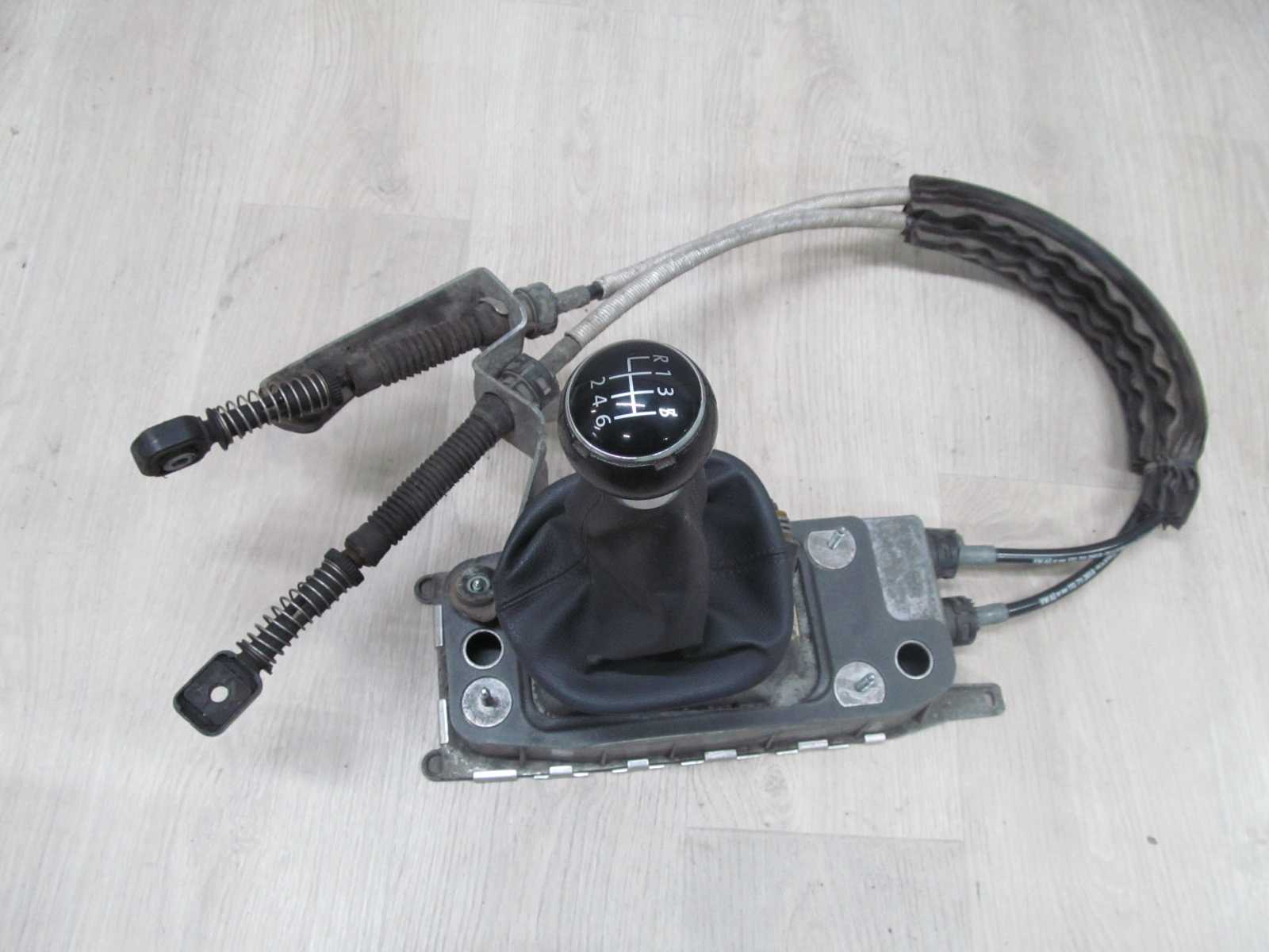 VW TOURAN CADDY 1.9 LEWAREK WYBIERAK BIEGOW LINKI 03-10