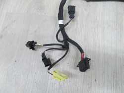 VW TOURAN CADDY WIAZKA INSTALACJA PODGRZEWANIA FOTELI SIEDZEN 03-10