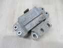 VW TOURAN CADDY 1.9 LAPA PODUSZKA SILNIKA 1K0199555 03-10