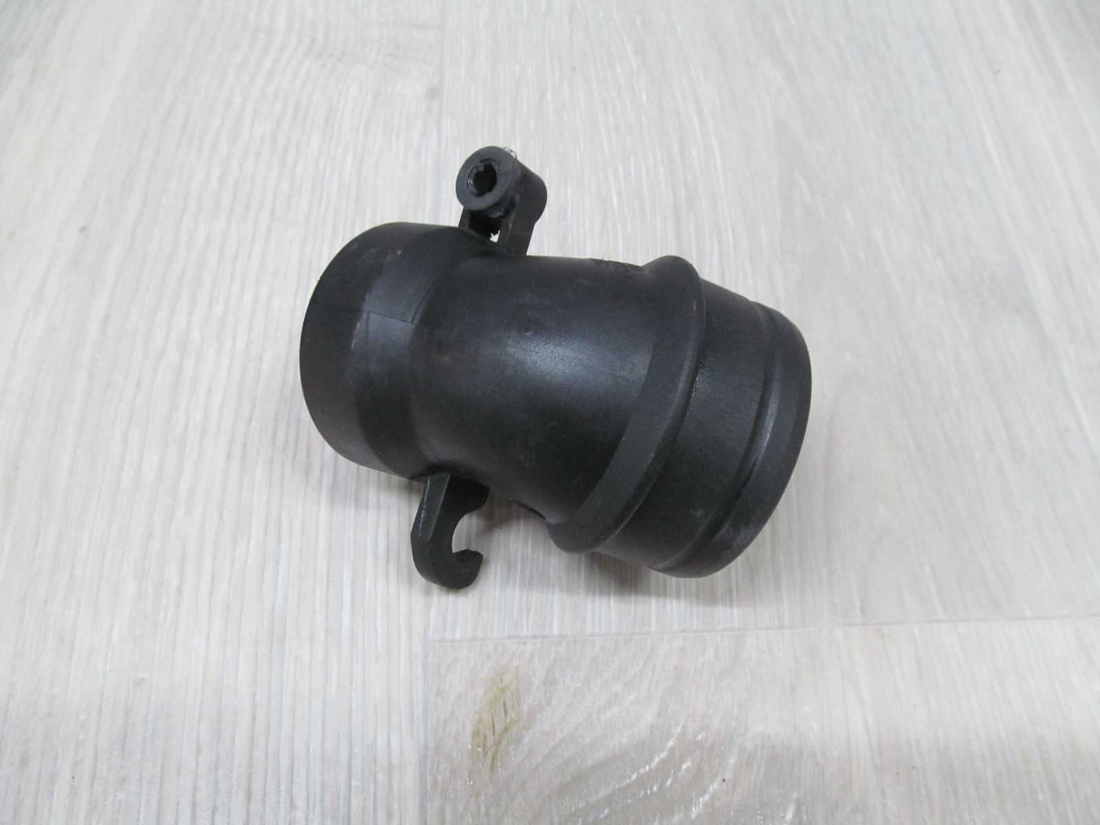 VW SEAT SKODA 1.9TDI RURA KOLANO POWIETRZA 3C0129635