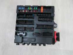 OPEL VECTRA C SKRZYNKA BEZPIECZNIKOW BSI 13205774 FP