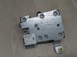 AUDI A3 8P WZMACNIACZ ANTENOWY ANTENY 8P3035225