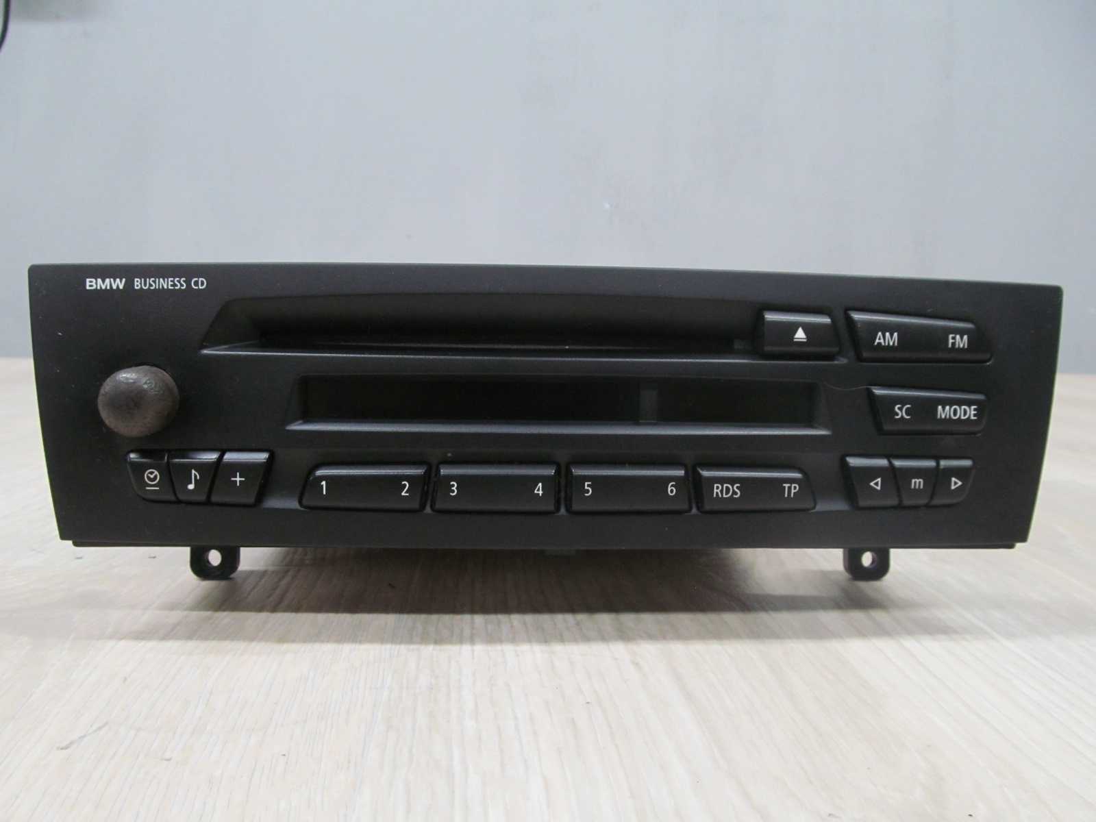 BMW 1 E87 E88 RADIO CD BUSINESS 6952296