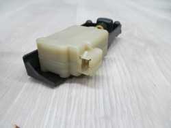 VOLVO S60 V70 S80 XC90 ZAMEK SILOWNIK KLAPKI PALIWA 9483311 00-12