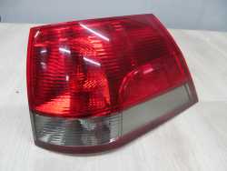 OPEL VECTRA C KOMBI LAMPA TYL TYLNA PRAWA 24469462 02/08