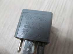 AUDI VW SEAT SKODA PRZEKAZNIK POMPY 429 1J0906381