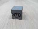 AUDI VW SEAT SKODA PRZEKAZNIK 370 8D0951253