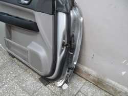 SUBARU FORESTER II LIFT SG DRZWI PRZOD LEWE KPL 01G 06-08
