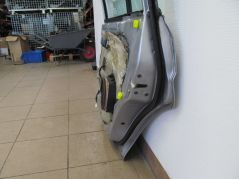 MITSUBISHI PAJERO SPORT DRZWI TYL PRAWY 01-08