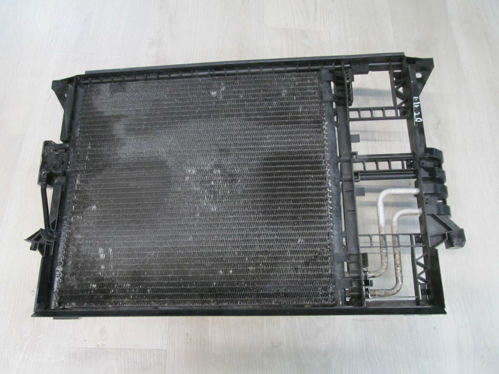 BMW 5 E39 LIFT 2.0b 2.5 CHLODNICA KLIMATYZACJI OBUDOWA KPL 00-03 17407870