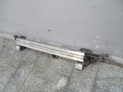 SUBARU FORESTER SG II LIFT BELKA WZMOCNIENIE ZDERZAKA 06-08
