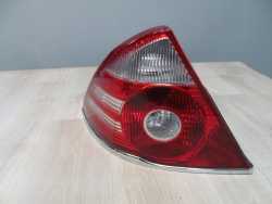 FORD MONDEO MK3 HB LIFT LAMPA TYL LEWA 04-07