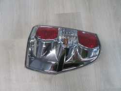 SUZUKI GRAND VITARA II 3D LAMPA TYL LEWA TYLNA 05-12