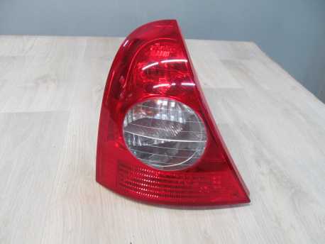 RENAULT CLIO II LIFT HB LAMPA TYL TYLNA LEWA 01-05