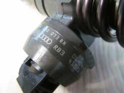VW AUDI 1.9TDI WTRYSK POMPOWTRYSK 038130073BN