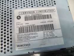 CHRYSLER VOYAGER JEEP RADIO CD KASETA P56038585AO