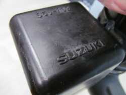 SUZUKI GRAND VITARA II 1.6 RURA DOLOT POWIETRZA 13761-65J1 65J-R02 06-12