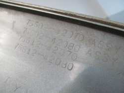 TOYOTA RAV4 II LISTWA NAKLADKA BLOTNIKA LEWA 1E0 00-05 75602-42070