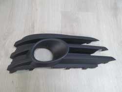 OPEL VECTRA C LIFT KRATKA ATRAPA ZDERZAKA PRAWA HALOGENU 13182925R 05-08