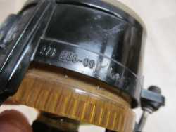 VW GOLF V 03-09 HALOGEN HELLA PRAWY 27128600