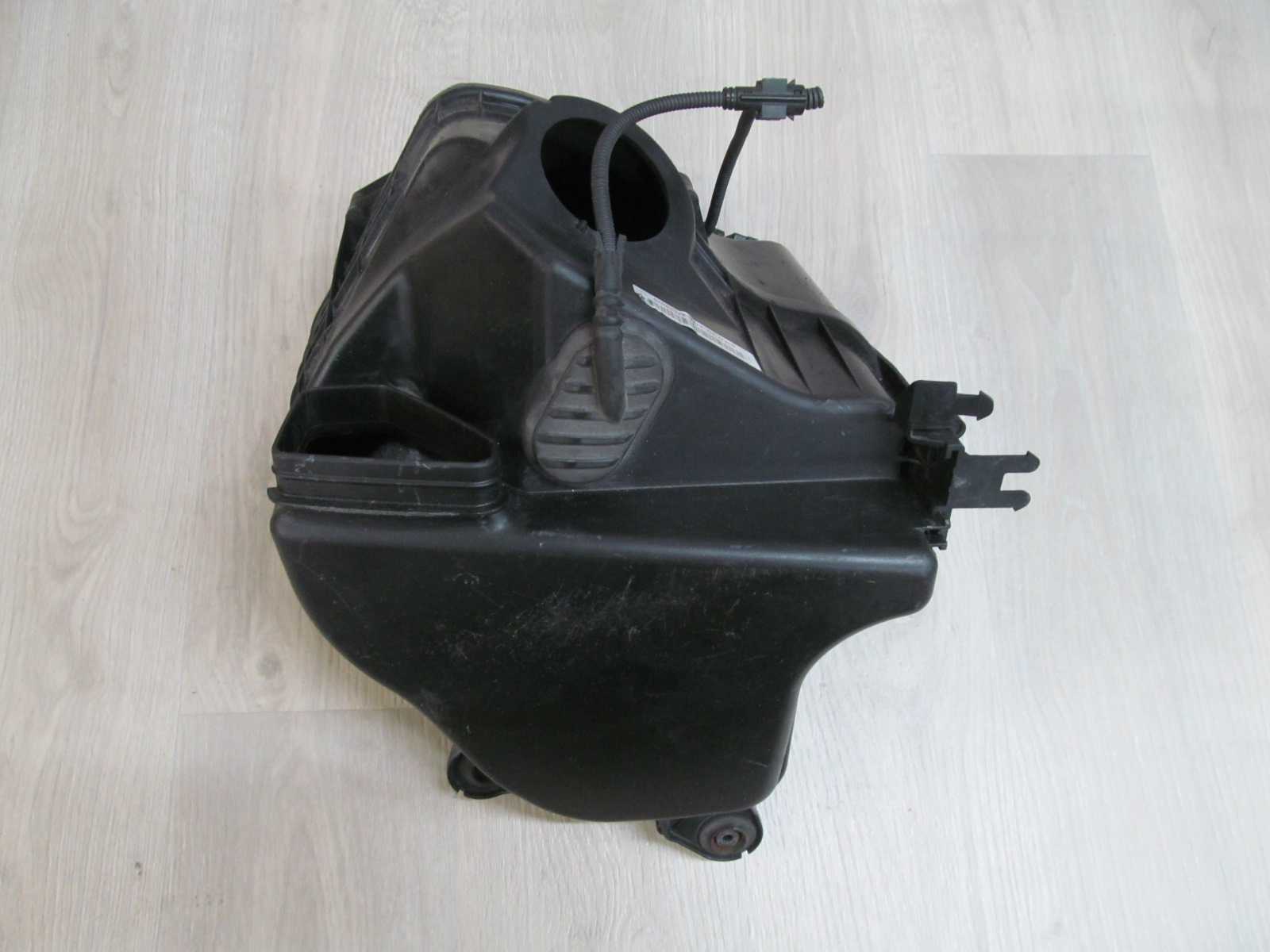 BMW 1 E81 E87 1.6 OBUDOWA FILTRA POWIETRZA 7524412 03-13