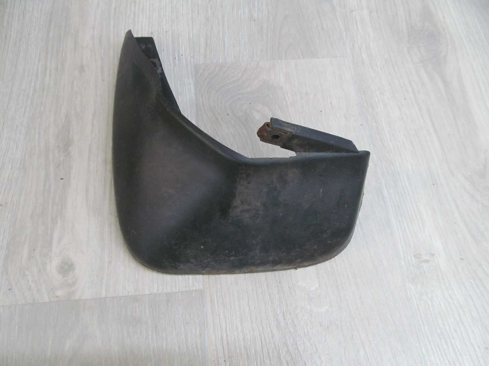 HONDA JAZZ CHLAPACZ LEWY TYL SAA HT-841 02-08