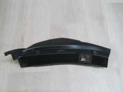 SUBARU LEGACY IV KOMBI OSLONA ZASLEPKA LAMPY TYL LEWA 422-20792 03-08