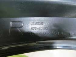 SUBARU LEGACY IV KOMBI OSLONA ZASLEPKA LAMPY TYL PRAWA 422-20792 03-08