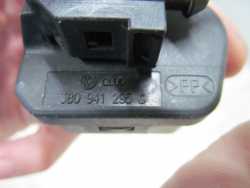 VW AUDI SEAT SILNICZEK REGULACJI LAMPY 3B0941295C