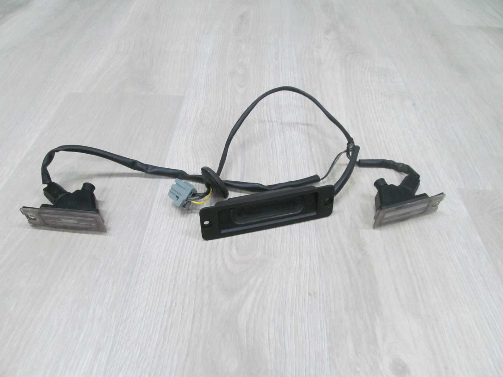 VOLVO S60 PRZYCISK LAMPKI KLAPY BAGAZNIKA