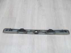 AUDI A3 A4  BLENDA OSWIETLANIE KLAPY TYL 8D9827576