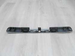 AUDI A3 A4  BLENDA OSWIETLANIE KLAPY TYL 8D9827576