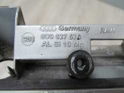 AUDI A3 A4  BLENDA OSWIETLANIE KLAPY TYL 8D9827576