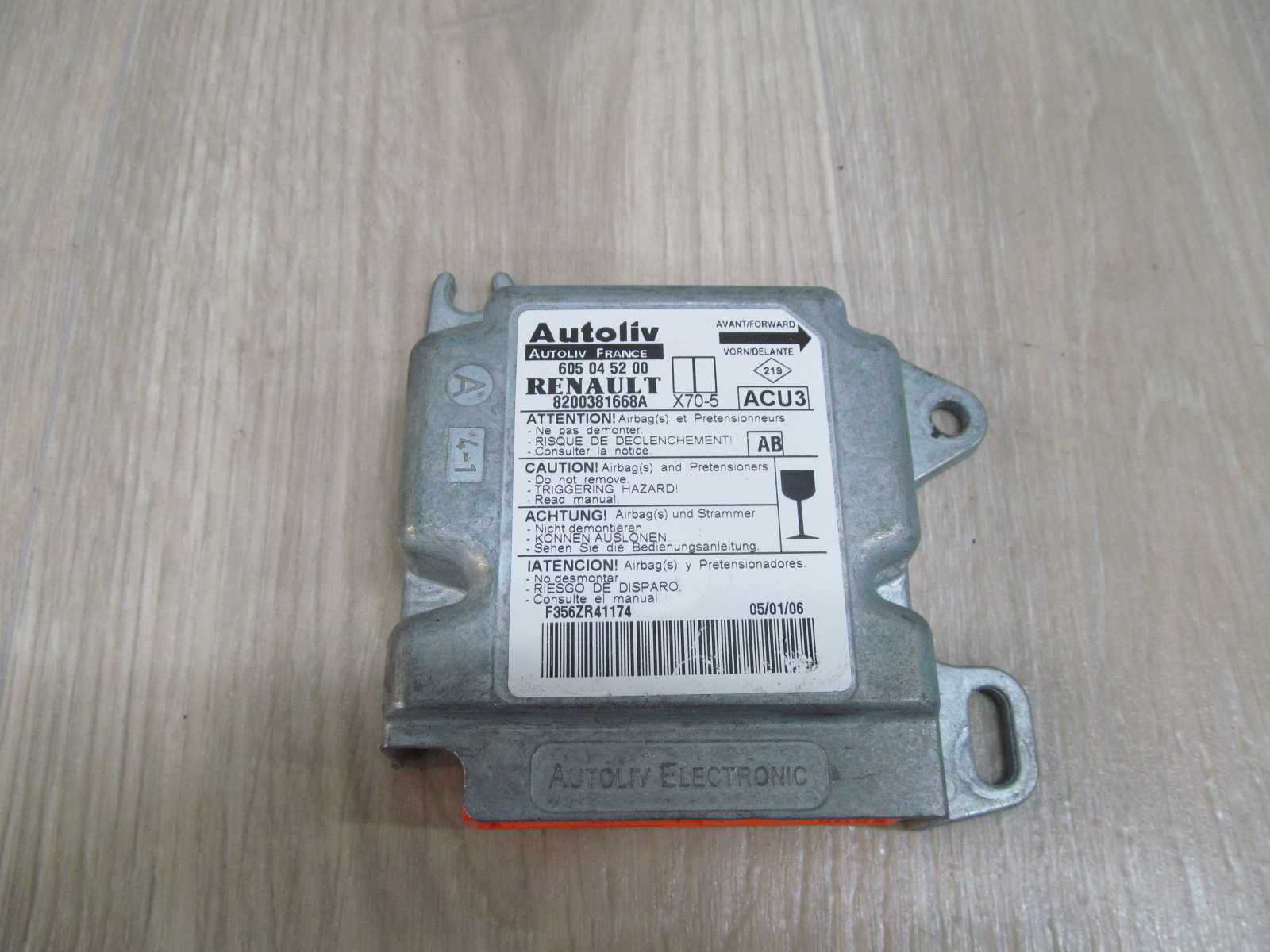 RENAULT MASTER II MODUL AIRBAG 8200381668A