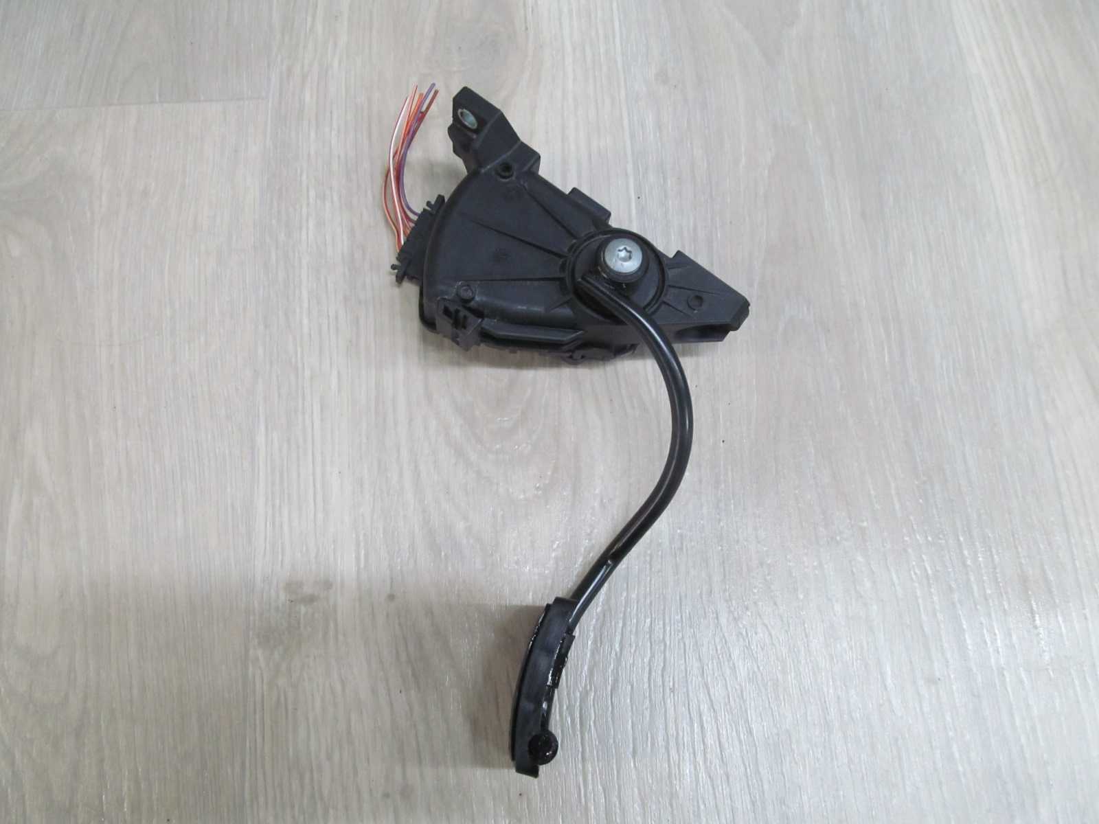 RENAULT MASTER II MOVANO POTENCJOMETR GAZU 7700314526