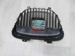 SEAT IBIZA III CORDOBA GRILL ATRAPA 6L0853651