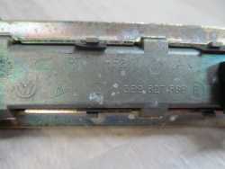 VW PASSAT B5 KOMBI FL PRZYCISK MIKROSTYK KLAPY BAGAZNIKA 3B9827566B