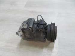 VW AUDI 1.9 SPREZARKA KLIMATYZACJI 8D0260808 447220-8182