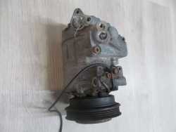 VW AUDI 1.9 SPREZARKA KLIMATYZACJI 8D0260808 447220-8180