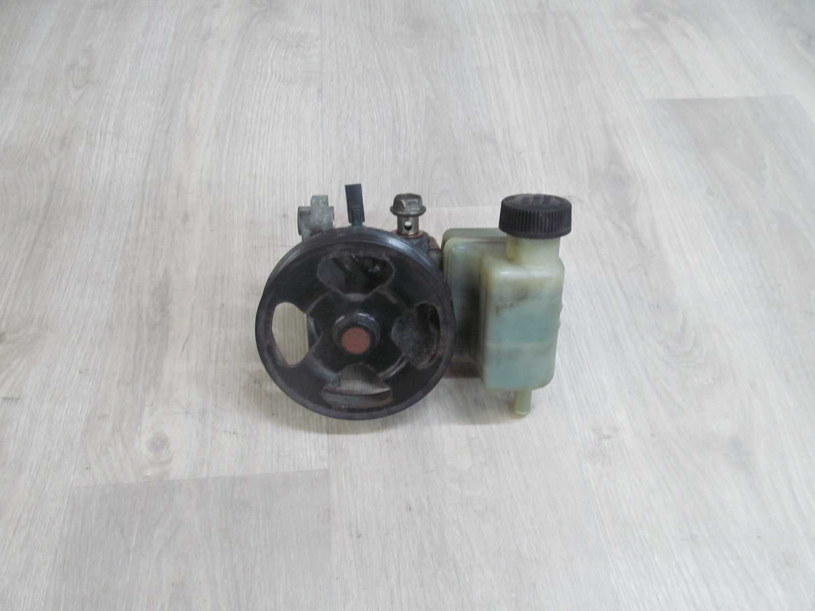 MAZDA 6 LIFT 1.8 2.0 16V 02-08 POMPA WSPOMAGANIA GJ6E