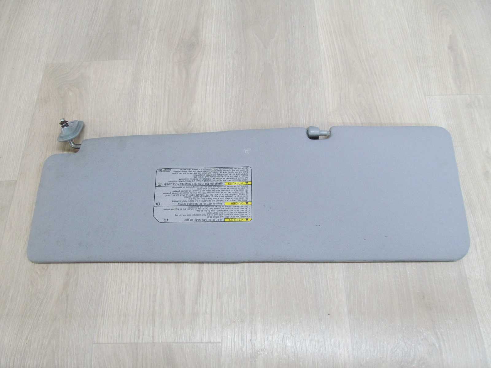 MITSUBISHI FUSO CANTER 17R OSLONA PRZECIWSLONECZNA LEWA 07-21